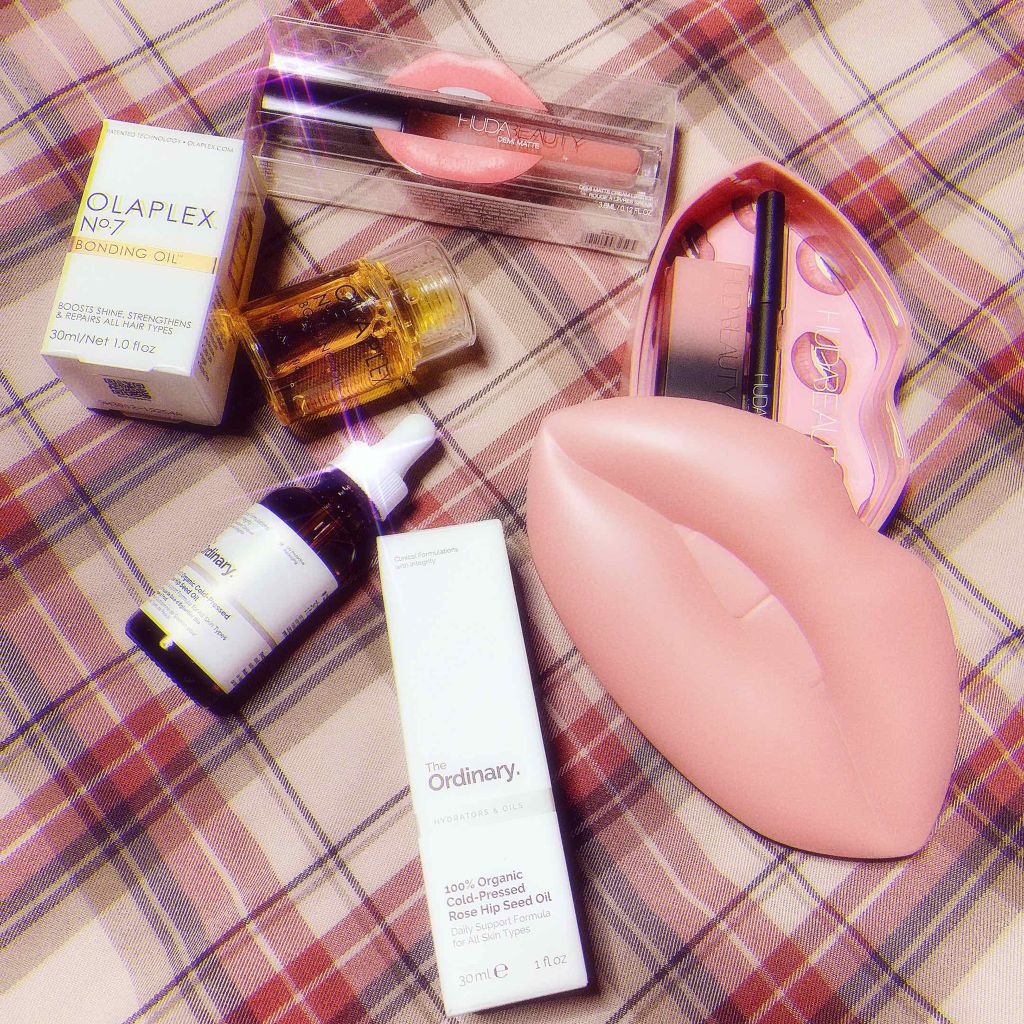 DEMI MATTE CREAM LIPSTICK/Huda Beauty/口紅を使ったクチコミ（1枚目）