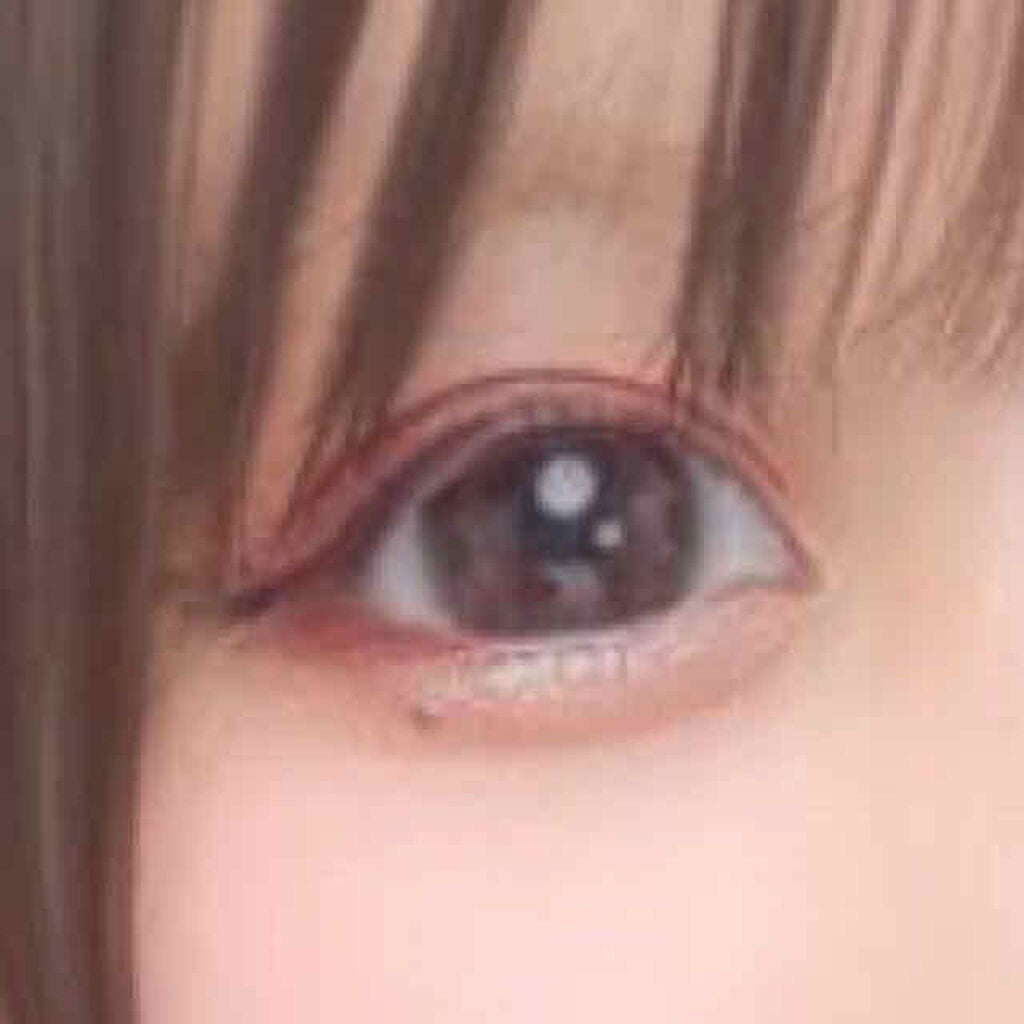 るる on LIPS 「目の大きさ激変!100いいね来たら、教えます!#強い女メイク#..」(2枚目)