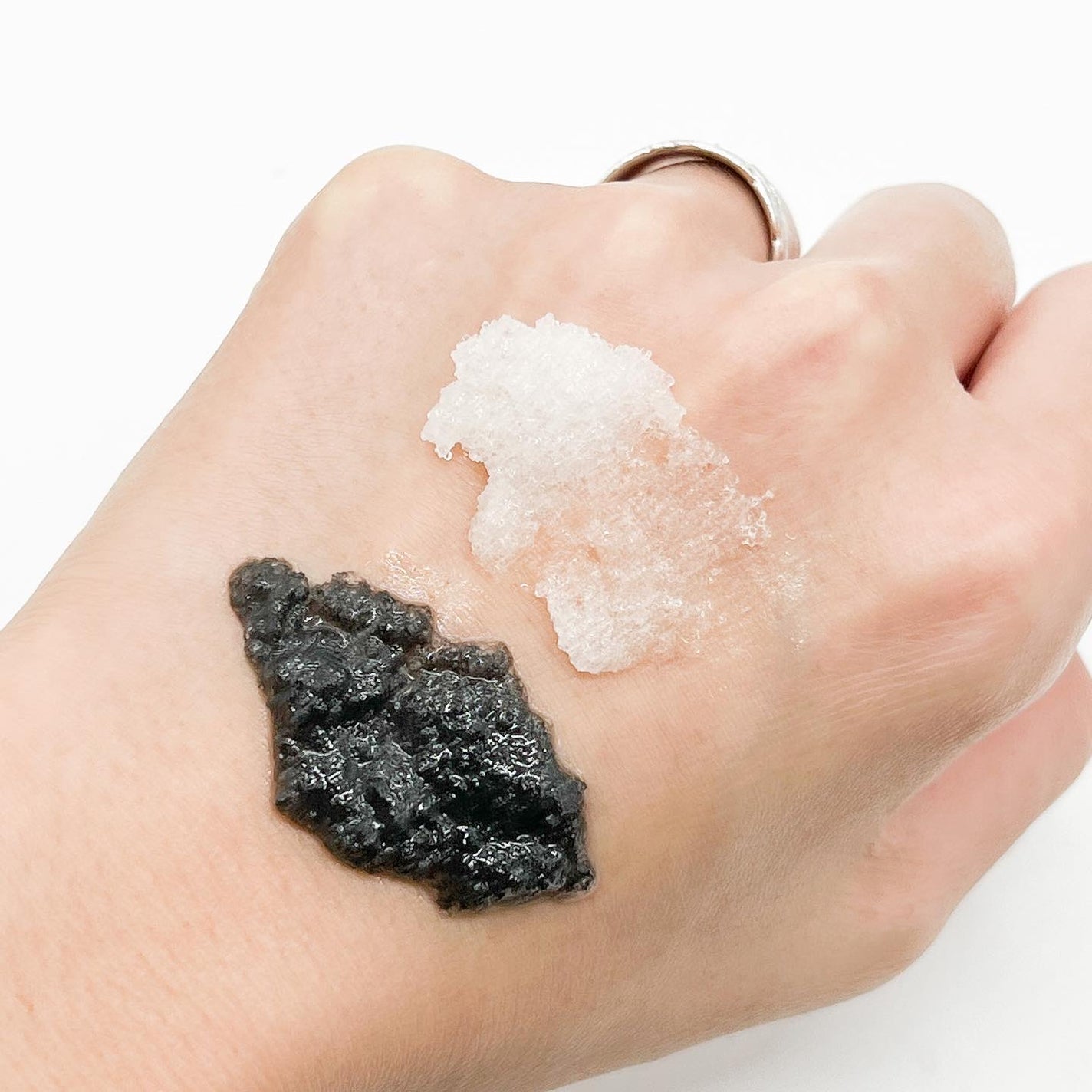 ソルセラピー ソルティ ボディスクラブ/bilabeauty/ボディスクラブを使ったクチコミ(5枚目)