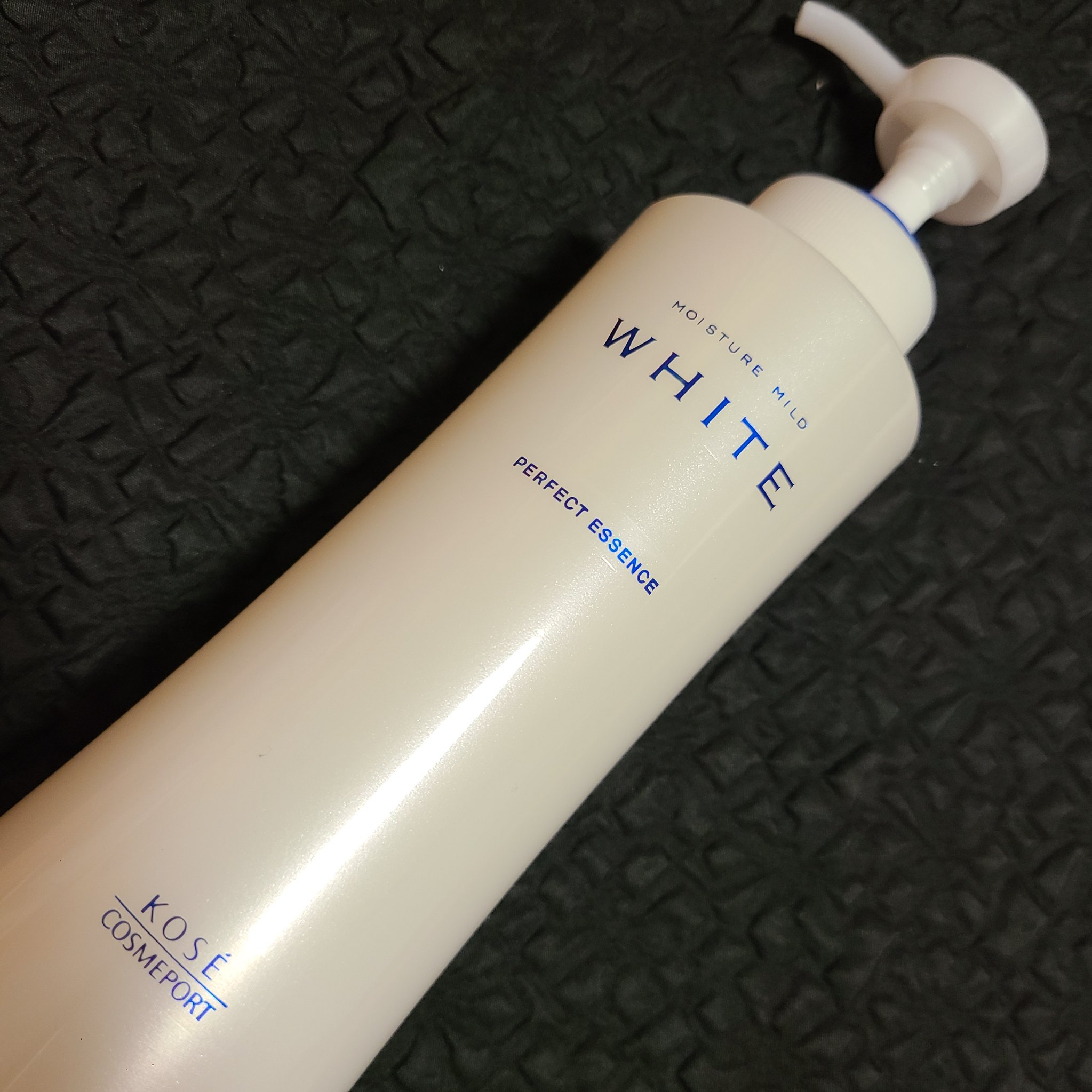 モイスチュアマイルドホワイト パーフェクトエッセンス 230ml/モイスチュアマイルド ホワイト/オールインワン化粧品を使ったクチコミ（2枚目）