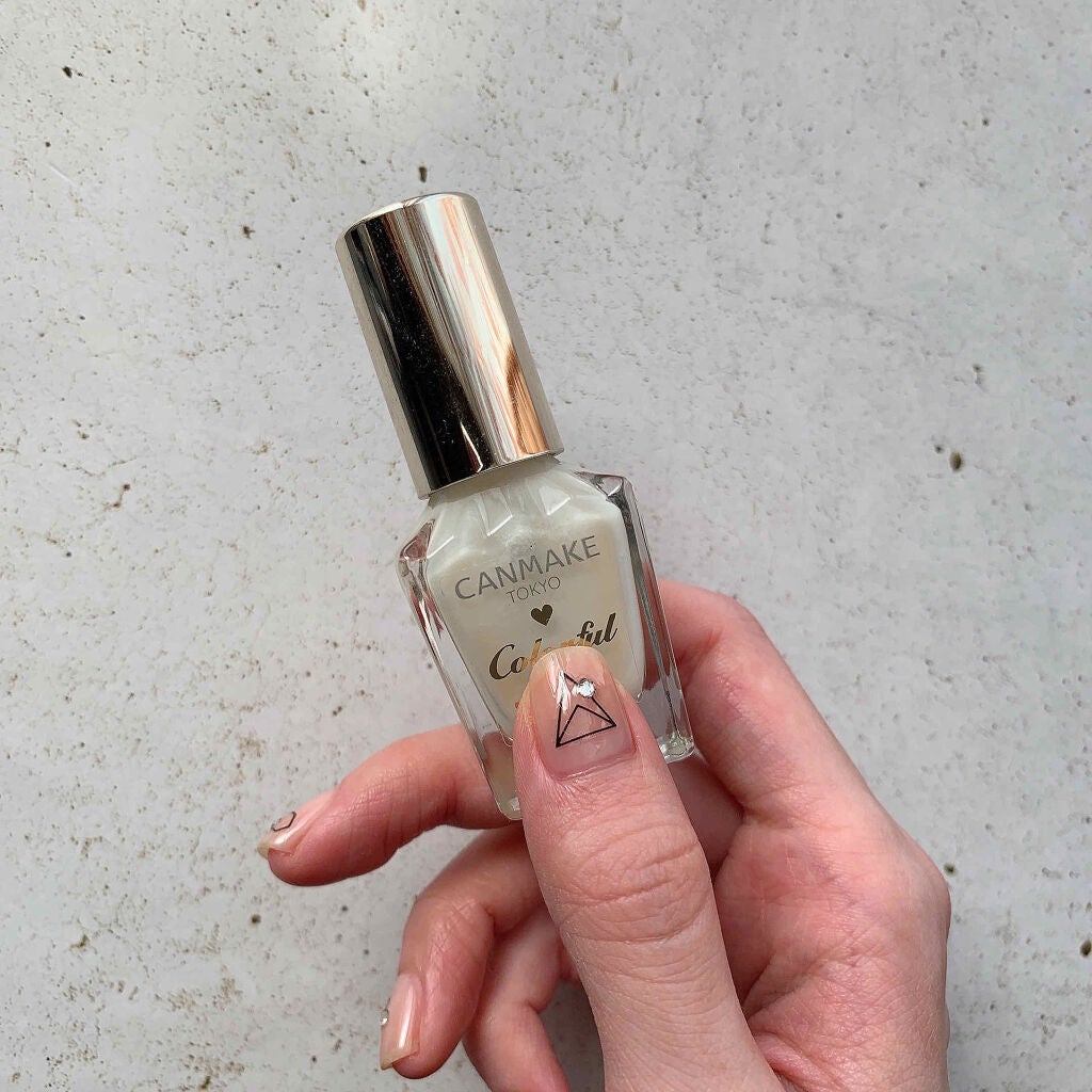 カラフルネイルズ/キャンメイク/マニキュアを使ったクチコミ(3枚目)