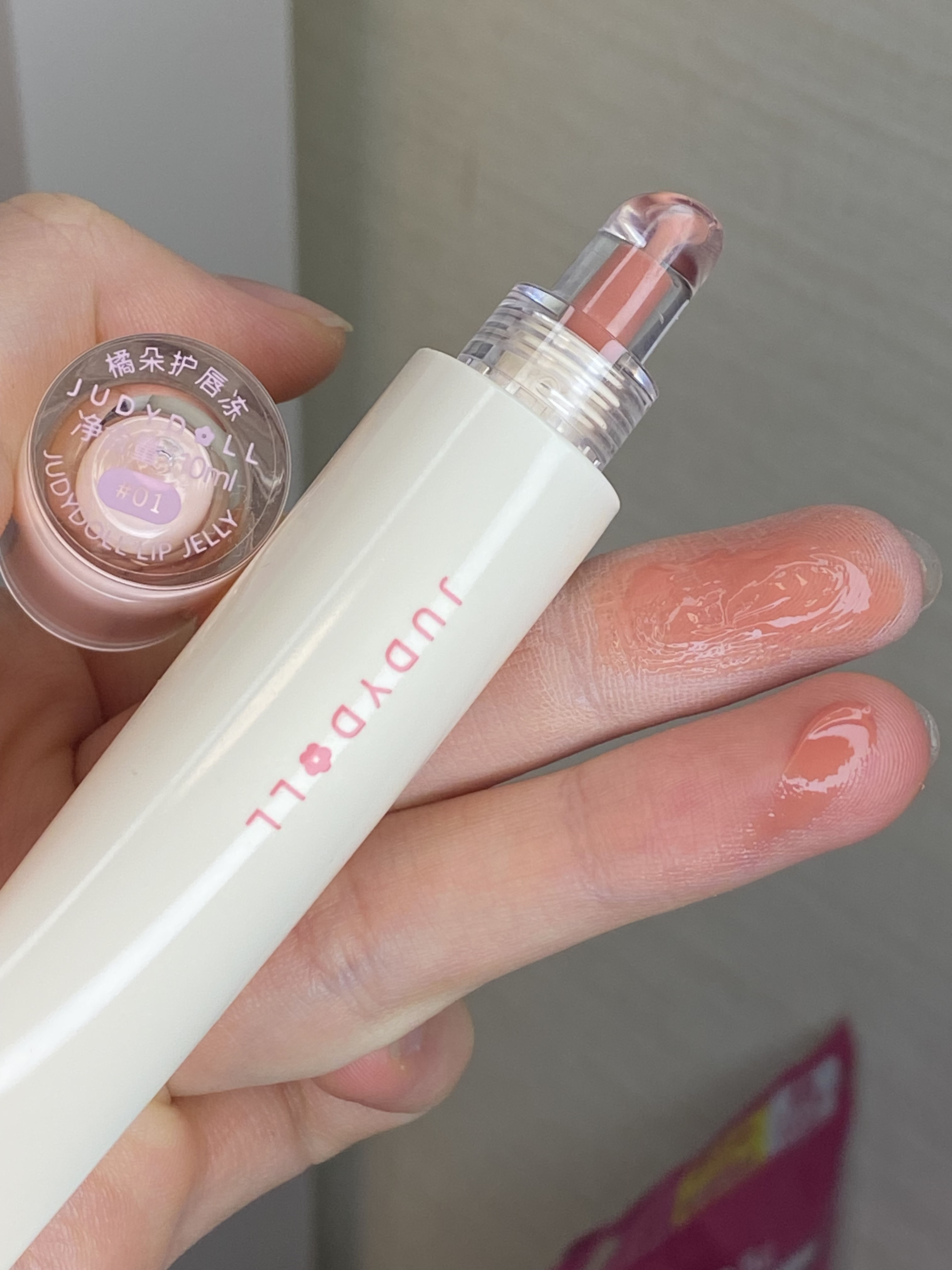 JUDYDOLL ぷるジュレチューブグロス 01 ももドロップ/JUDYDOLL/リップグロスを使ったクチコミ（1枚目）