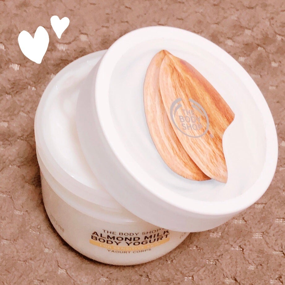 ボディヨーグルト アーモンドミルク/THE BODY SHOP/ボディローションを使ったクチコミ(1枚目)