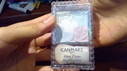 グロウフルールハイライター/キャンメイク/パウダーハイライトを使ったクチコミ(3枚目)