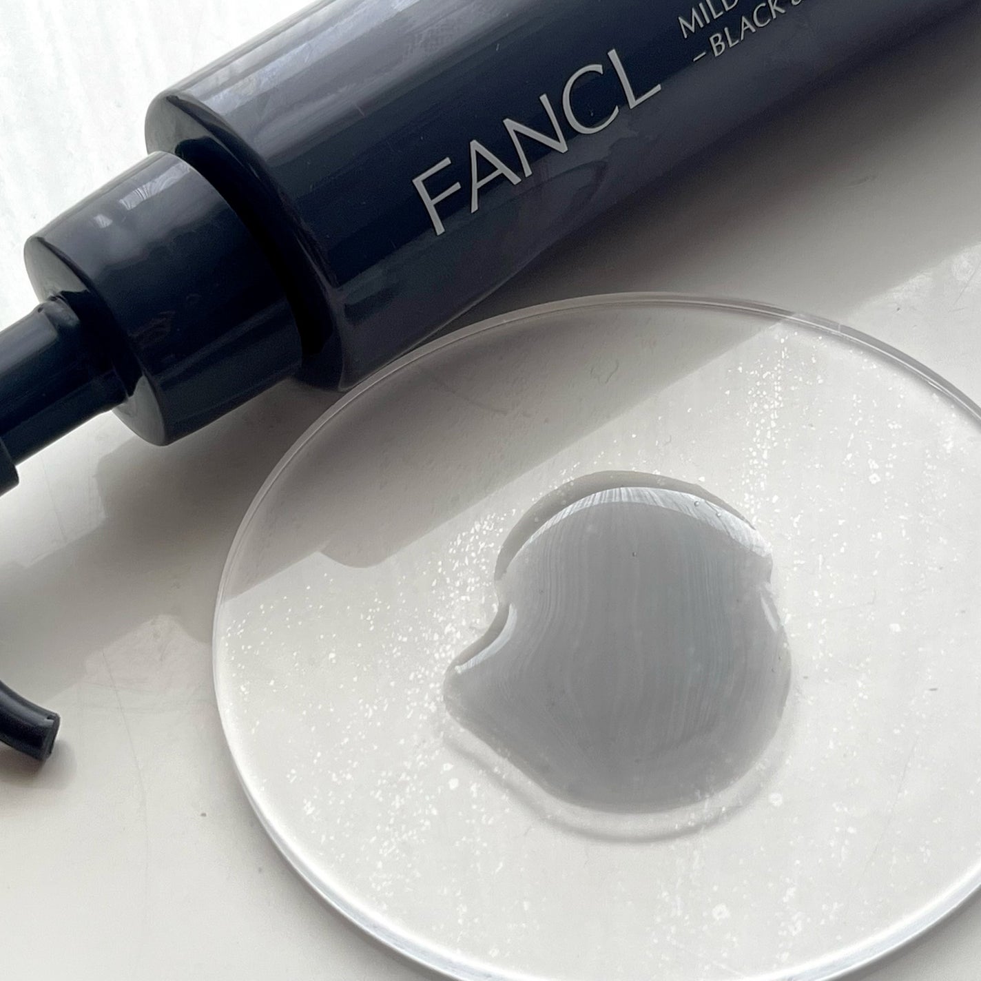 マイルドクレンジング オイル〈ブラック&スムース〉/ファンケル/オイルクレンジングを使ったクチコミ(5枚目)