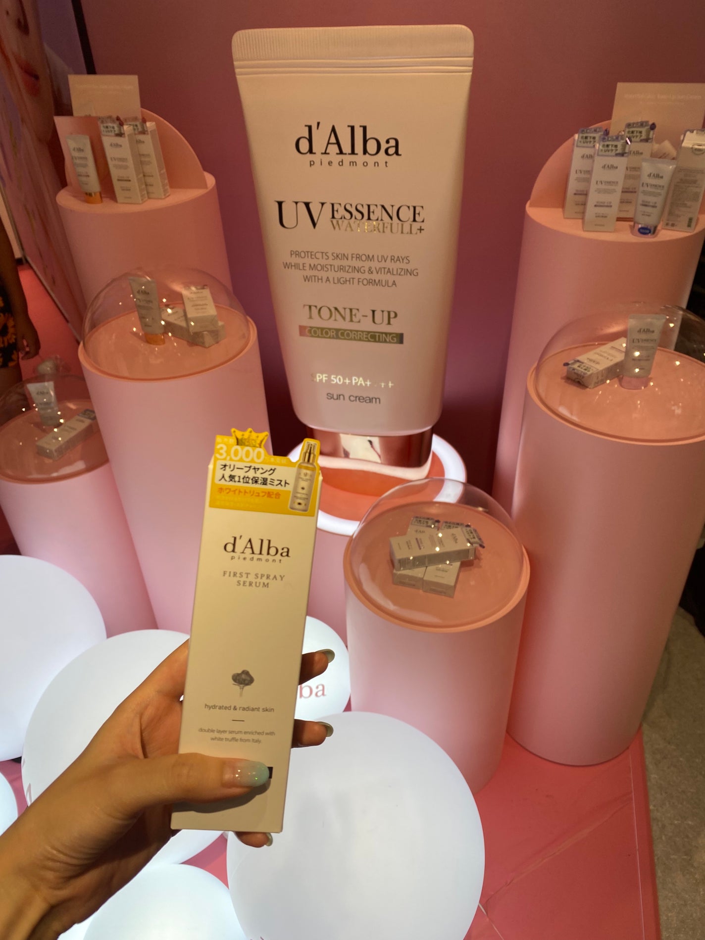 ダルバ ホワイトトリュフファーストスプレーセラム/ダルバ/ミスト状化粧水を使ったクチコミ(2枚目)