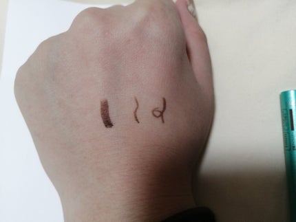 「密着アイライナー」クリームペンシル/デジャヴュ/ペンシルアイライナーを使ったクチコミ(5枚目)