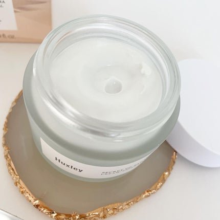 クリーム;エッセンシャル/Huxley/フェイスクリームを使ったクチコミ(2枚目)