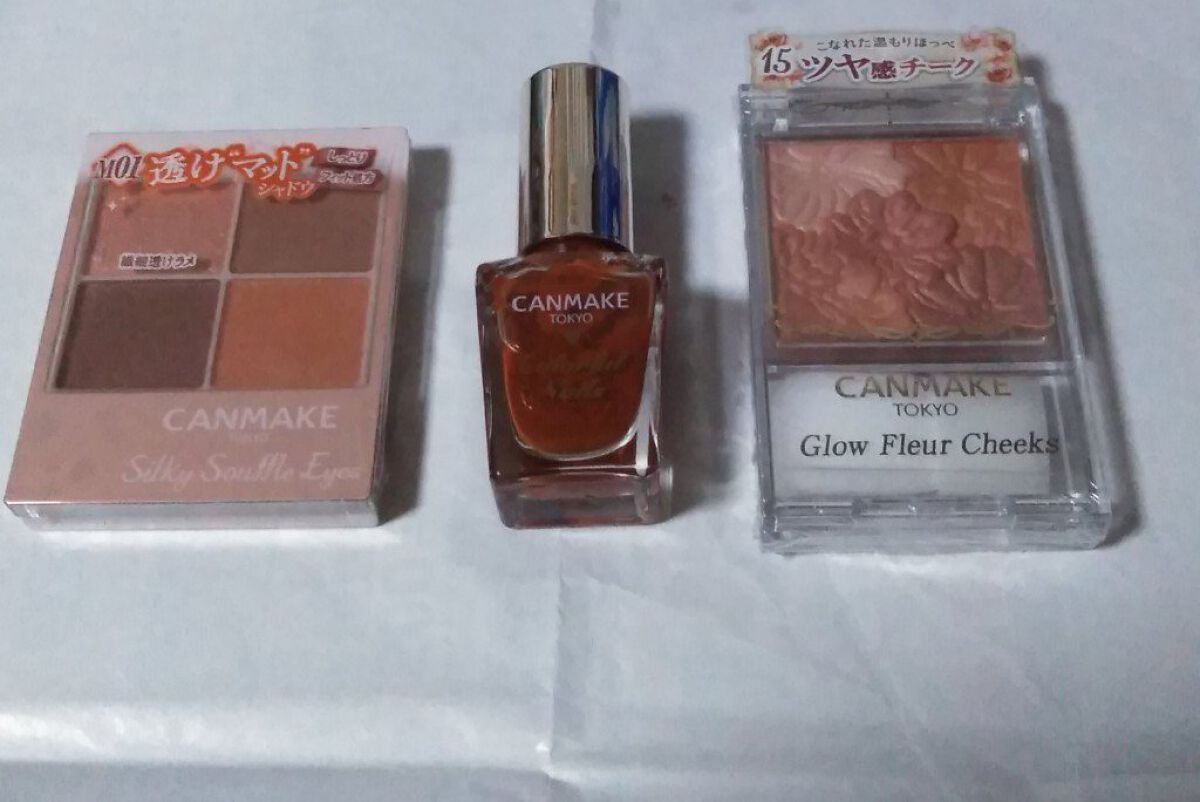 グロウフルールチークス/キャンメイク/パウダーチークを使ったクチコミ（1枚目）