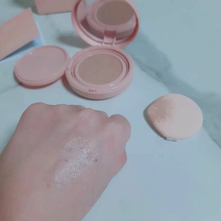 クラウド スキン グロー クッション XX01 ホンデ/HASH/クッションファンデーションを使ったクチコミ(6枚目)