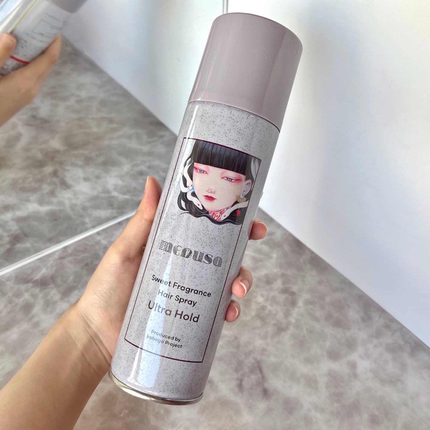 スウィートフレグランスヘアスプレー ウルトラホールド/メドゥーサ/ヘアスプレーを使ったクチコミ(1枚目)