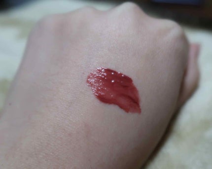 ジューシーラスティングティント/rom&nd/リップティントを使ったクチコミ(2枚目)