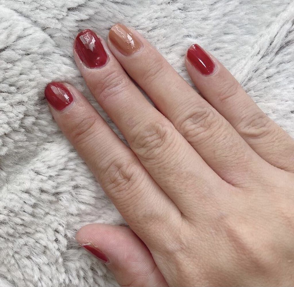 グロウアップネイルカラー/hince/マニキュアを使ったクチコミ（3枚目）