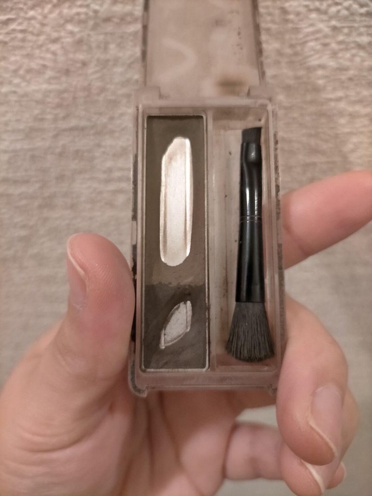 アイブロー パウダー GR30 グリーン系ブラウン/ちふれ/パウダーアイブロウを使ったクチコミ（2枚目）