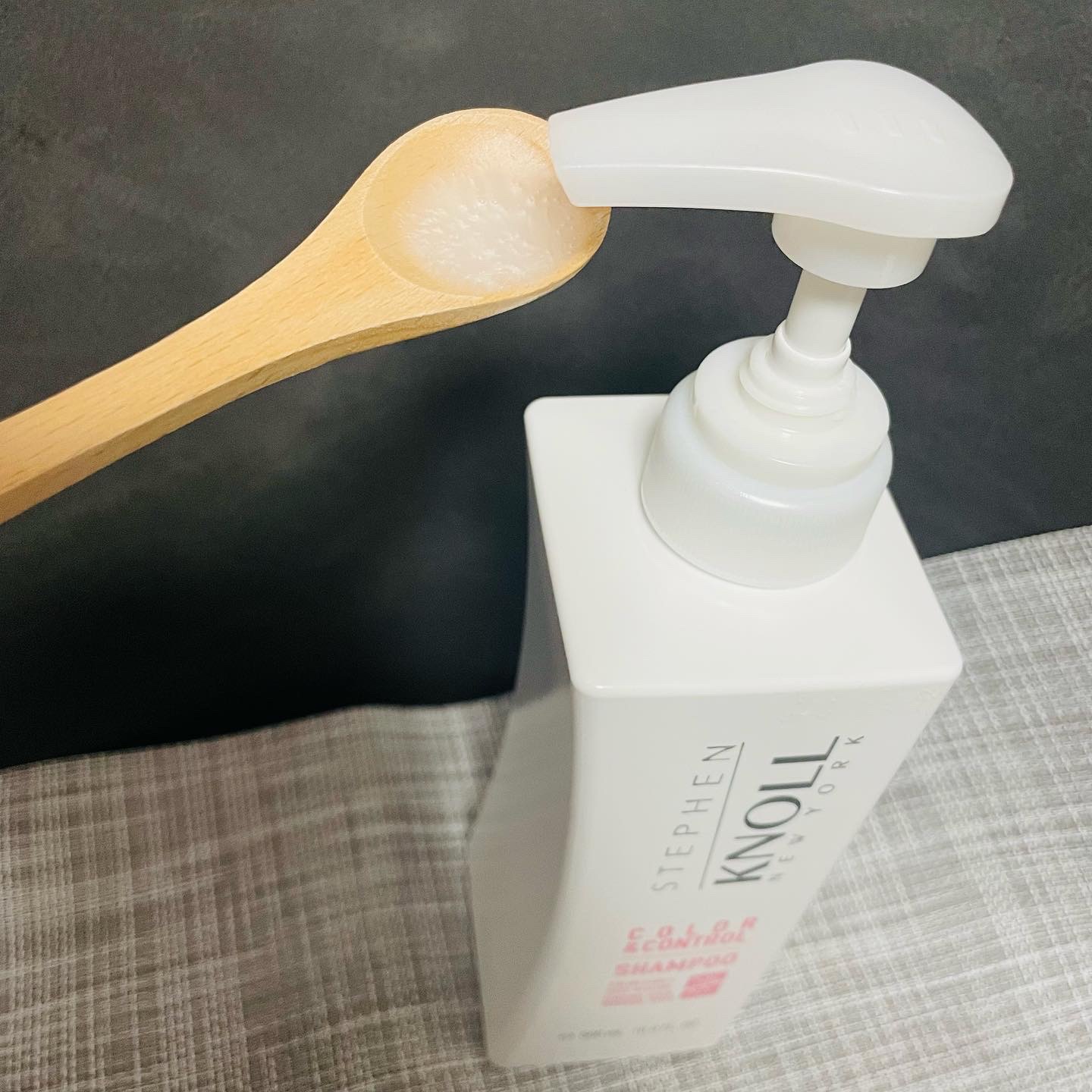 カラーコントロール シャンプー W/コンディショナー W/スティーブンノル ニューヨーク/市販シャンプーを使ったクチコミ（2枚目）