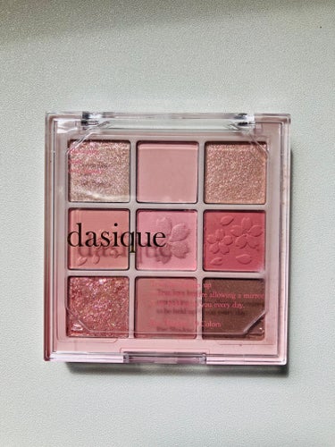 dasique シャドウパレットのクチコミ「dasiqueシャドウパレット桜企画🌸

可愛くて購入したこのシャドウ、本日初使いしました(*.....」（1枚目）