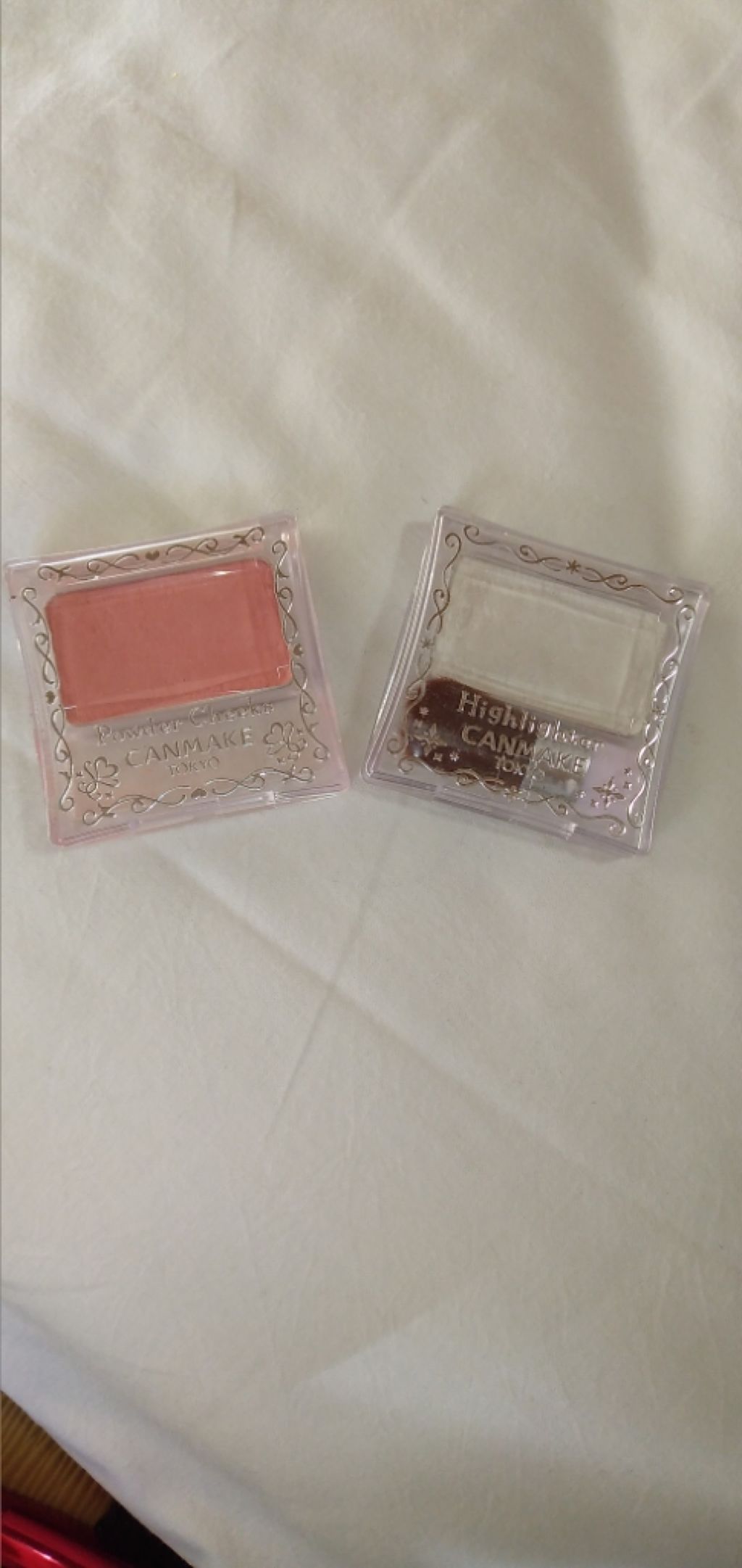 かな on LIPS 「キャンメイクは本当に良いですよね!チークとハイライトを使ってま..」(1枚目)