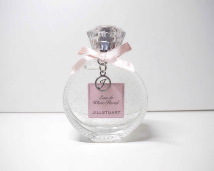 ジルスチュアート リラックス オード ホワイトフローラル/JILL STUART/香水(レディース)を使ったクチコミ(1枚目)