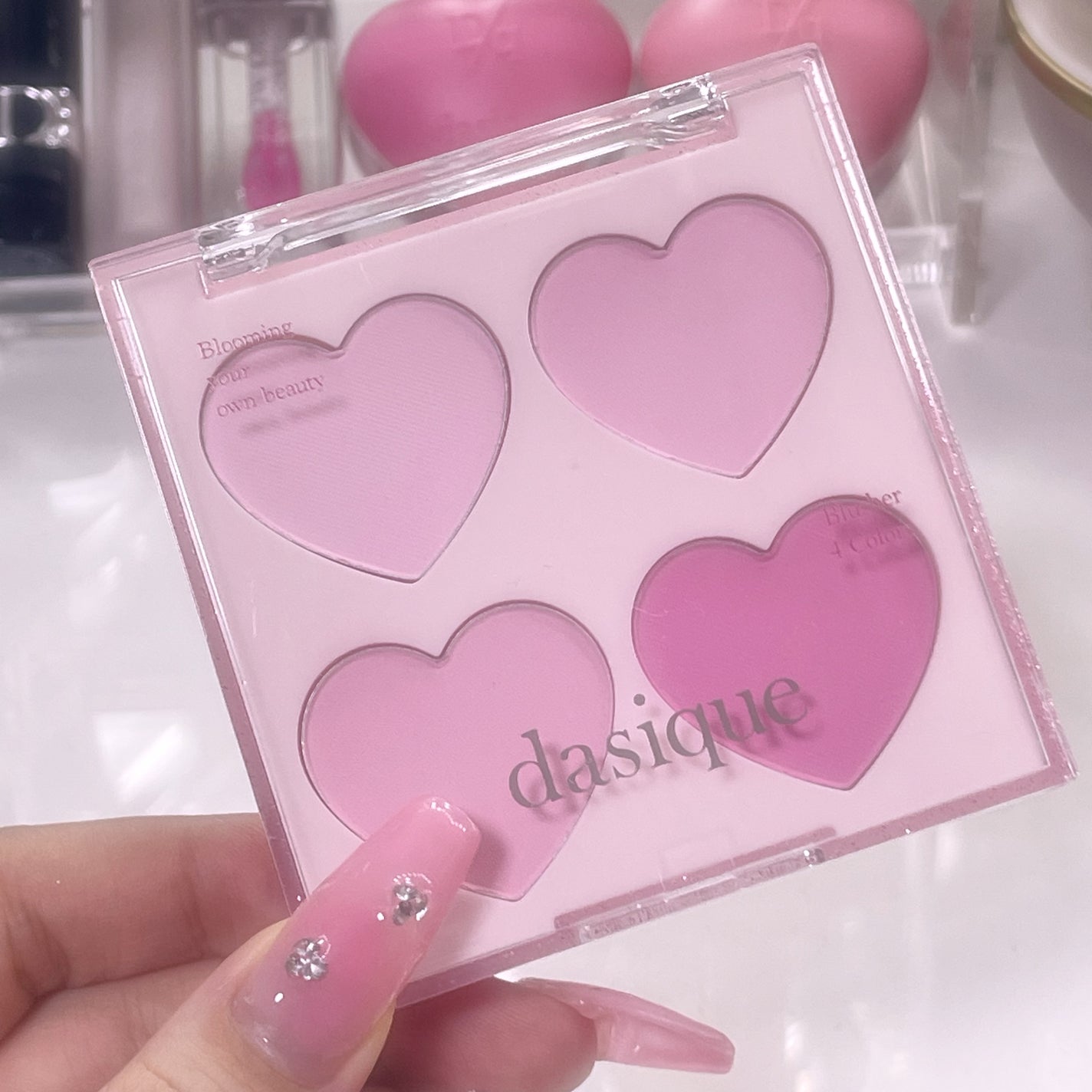 ブレンディングムードチーク/dasique/パウダーチークを使ったクチコミ(1枚目)