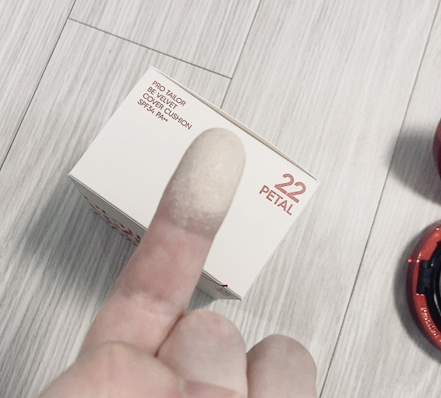 プロテーラービーベルベットカバークッション 22 ペタル/espoir/クッションファンデーションを使ったクチコミ（2枚目）