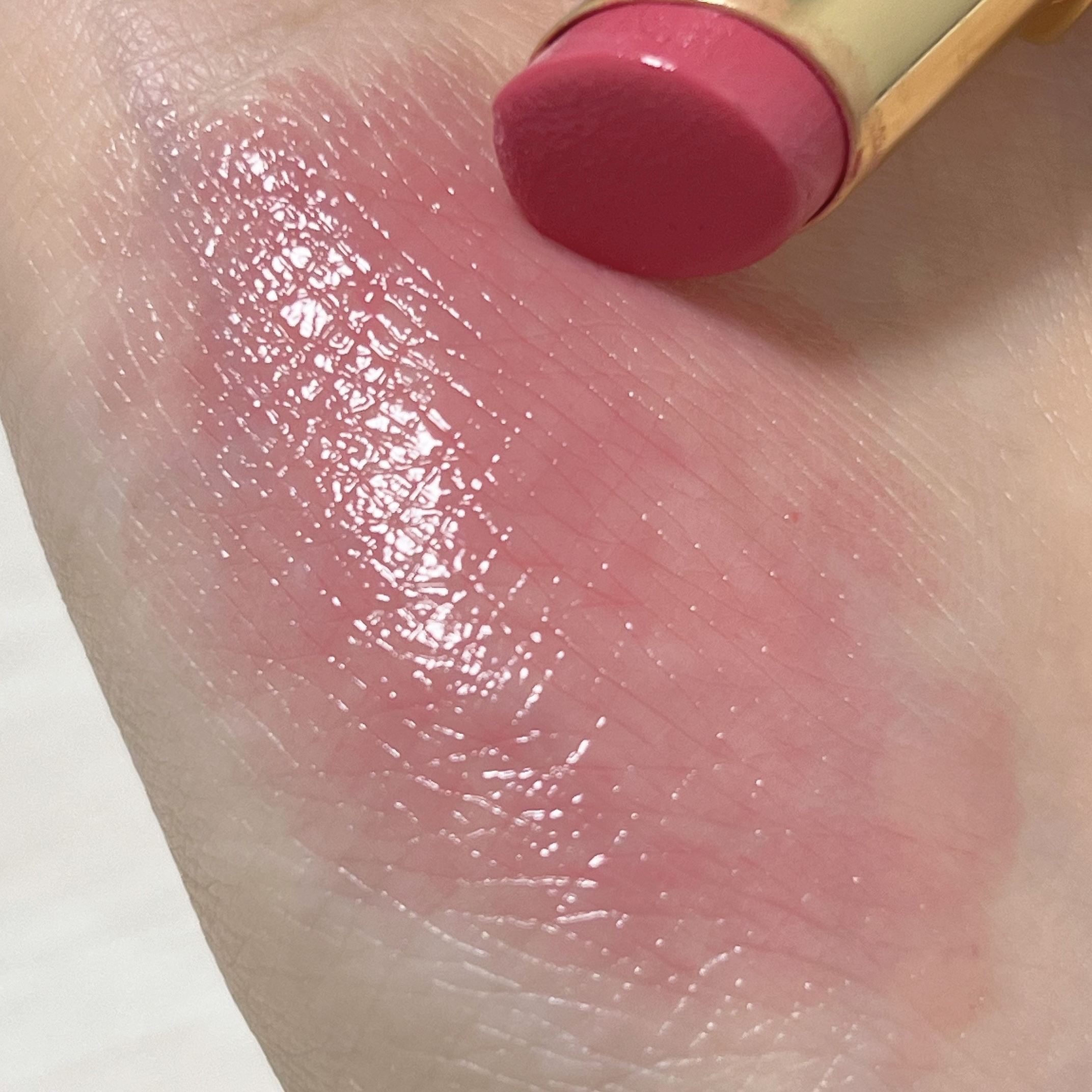 ルージュ ココ フラッシュ/CHANEL/口紅を使ったクチコミ（2枚目）