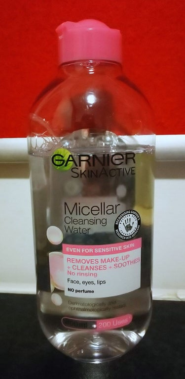 Garnier SkinActive Micellar Clensing Water 400ml
#海外コスメ　#クレンジングウォーター　#英国　#イギリス
値段 £4.99 (約740円)
クレンジン