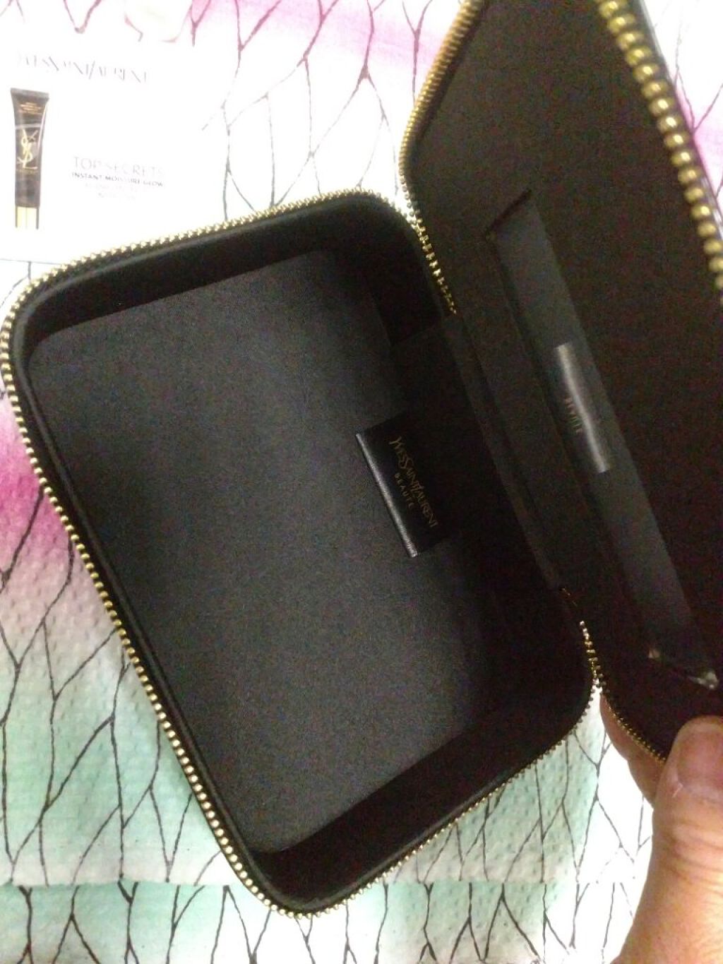 ラディアント タッチ ブラープライマー/YVES SAINT LAURENT BEAUTE/化粧下地を使ったクチコミ(10枚目)