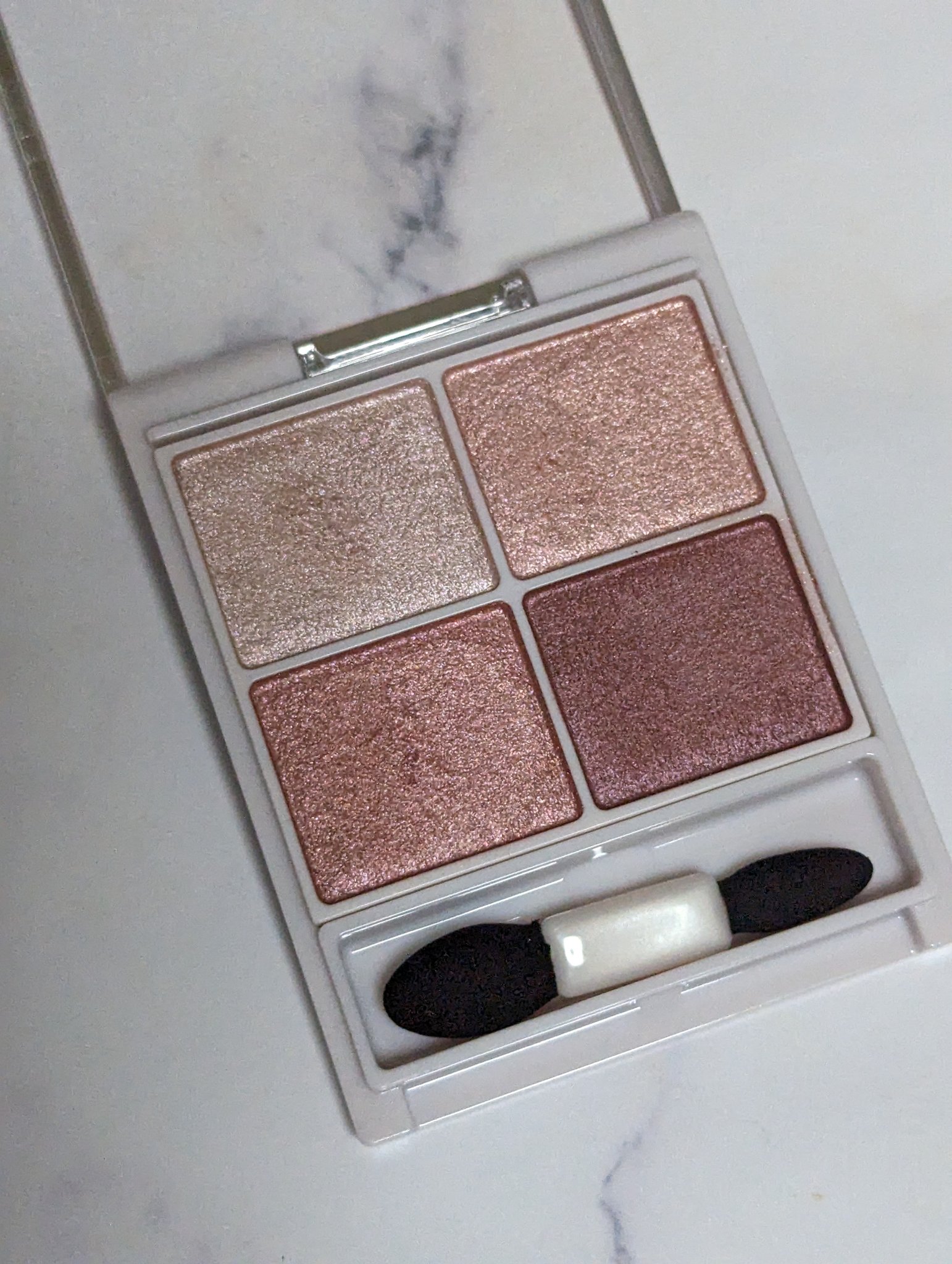 シルキースフレアイズ 10 スウィートラブレター/キャンメイク/アイシャドウパレットを使ったクチコミ（3枚目）