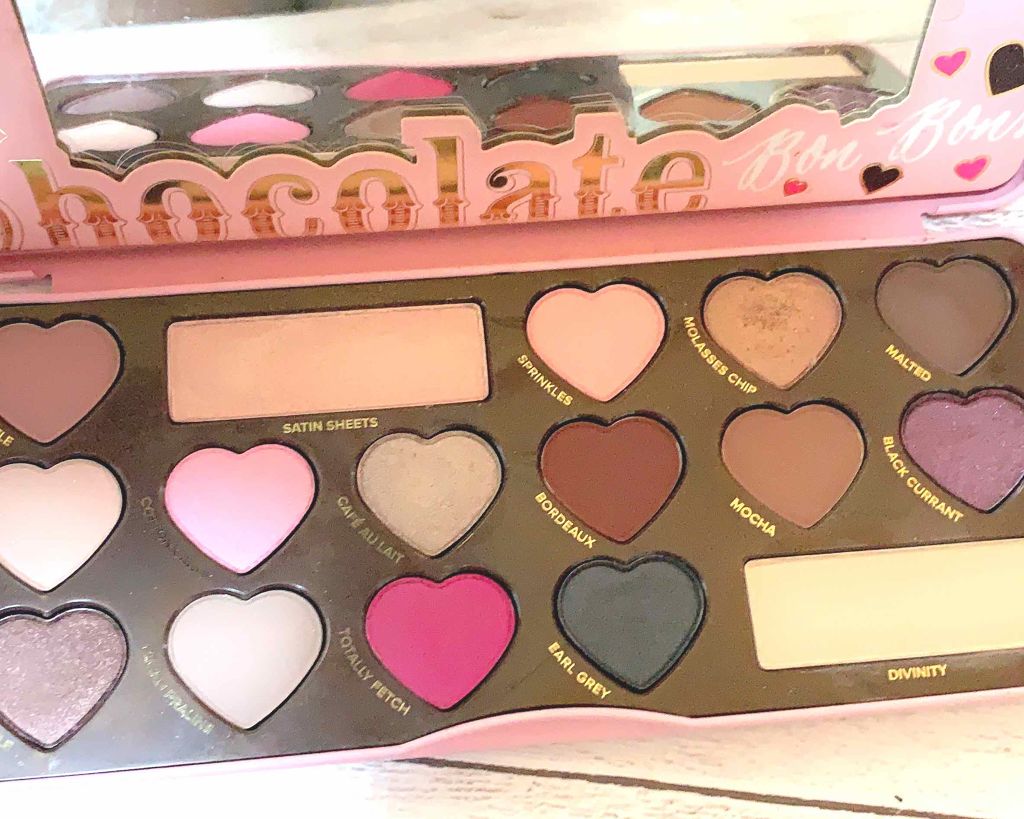 チョコレート ボンボン アイ シャドウ コレクション/Too Faced/アイシャドウパレットを使ったクチコミ(2枚目)