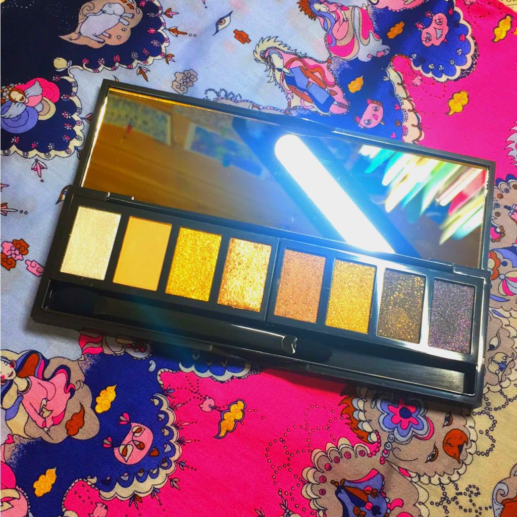 グラマラスリッチ アイパレット (クリスマスコフレ 2018)/Visée/メイクアップキットを使ったクチコミ(1枚目)