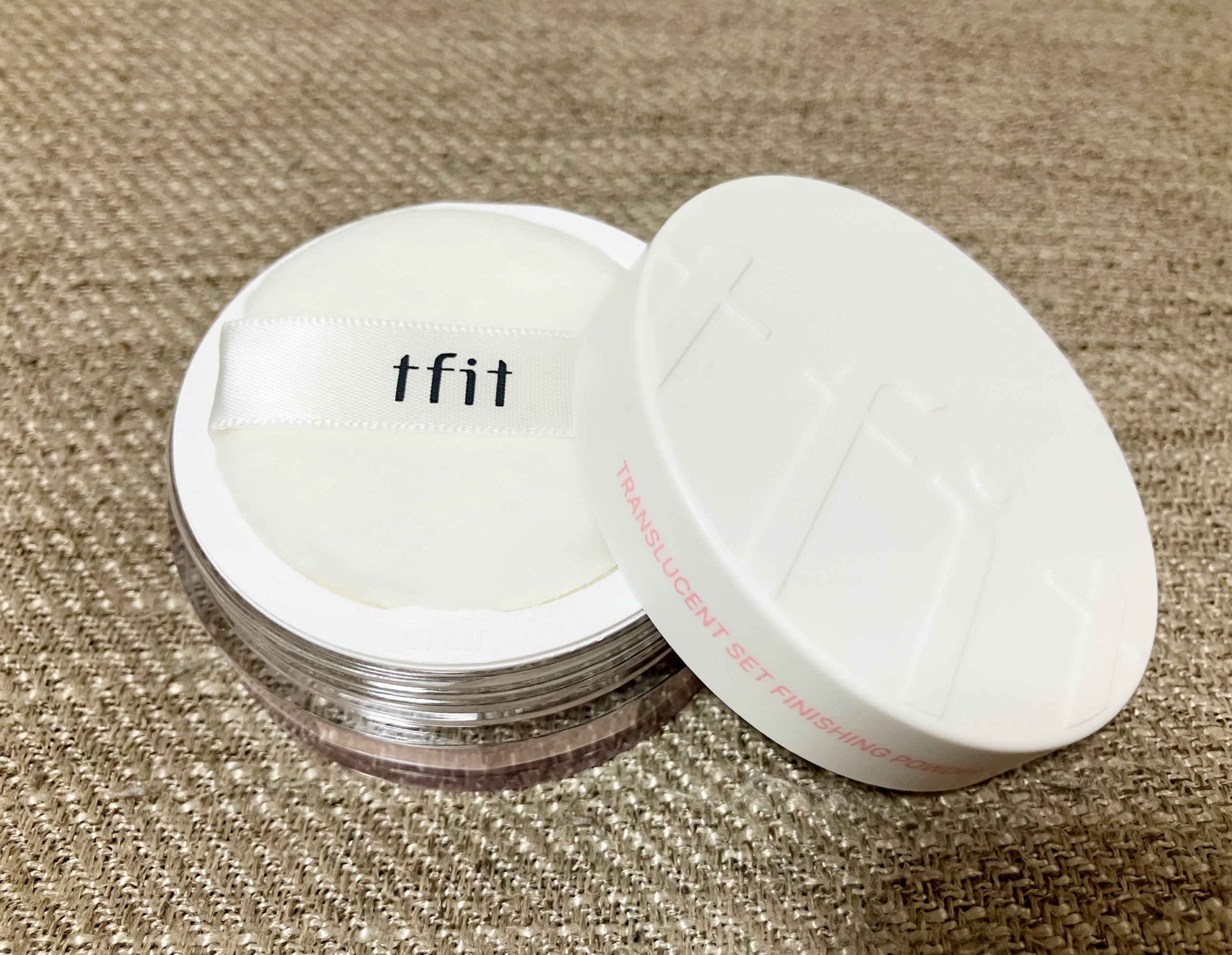 トランスルーセントセットフィニッシングパウダー/TFIT/ルースパウダーを使ったクチコミ（3枚目）