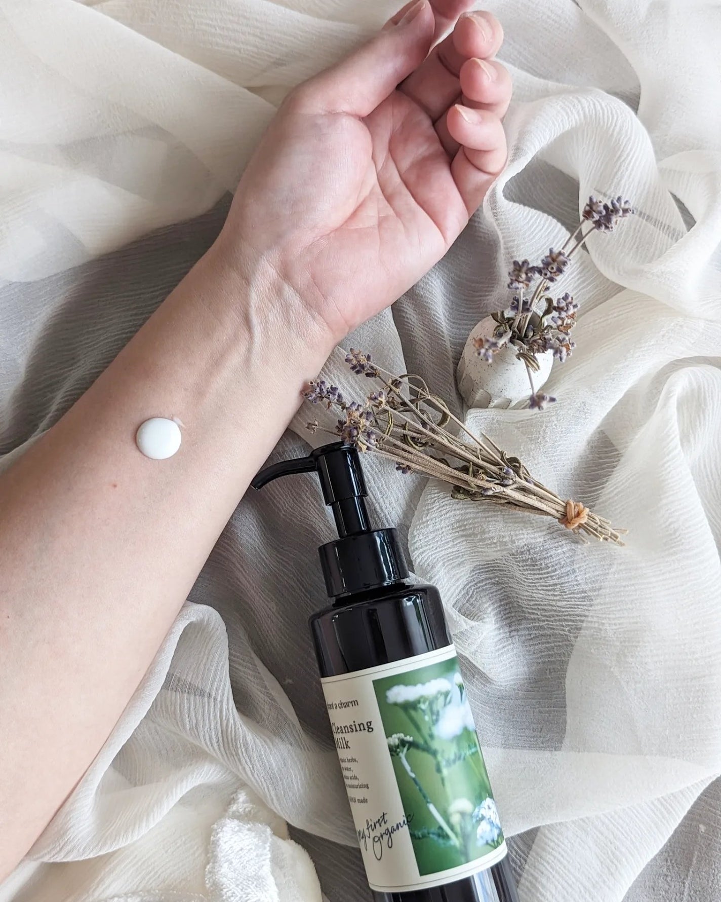 クレンジングミルク/chant a charm /ミルククレンジングを使ったクチコミ(2枚目)