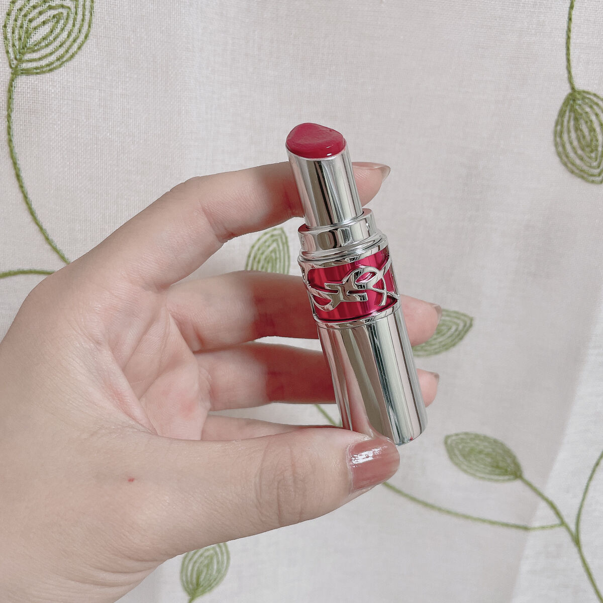 YSL ラブシャイン キャンディグレーズ/YVES SAINT LAURENT BEAUTE/口紅を使ったクチコミ（2枚目）