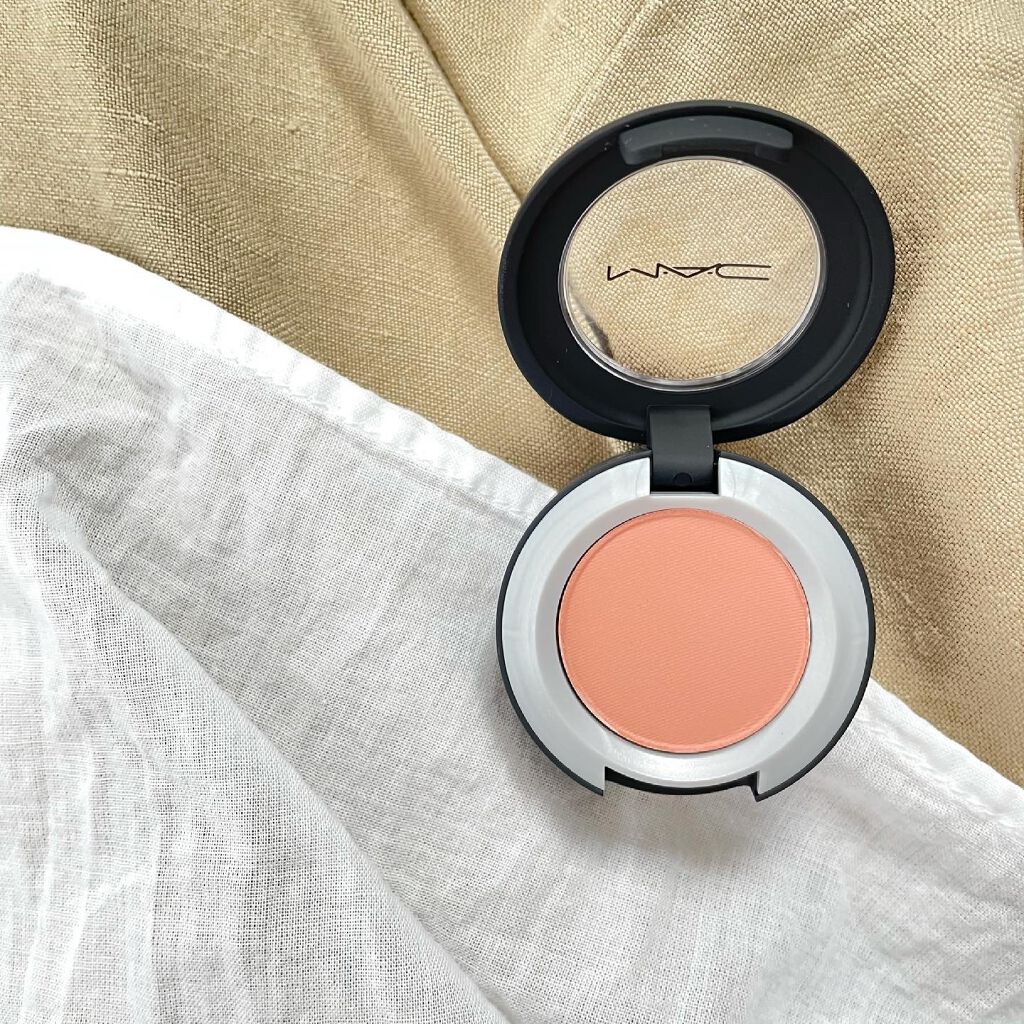 パウダー キス アイシャドウ/M・A・C/単色アイシャドウを使ったクチコミ(1枚目)