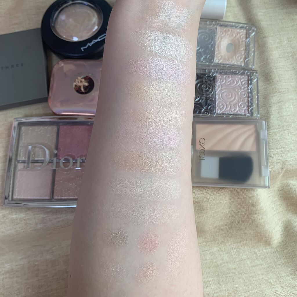 ディオール バックステージ フェイス グロウ パレット/Dior/ハイライトを使ったクチコミ（3枚目）
