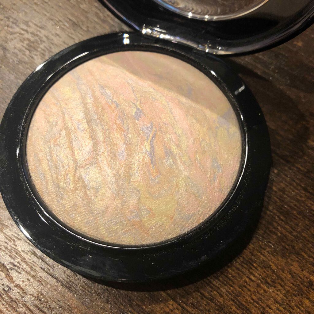 M·A·C ミネラライズ スキンフィニッシュ/M・A・C/パウダーハイライトを使ったクチコミ（2枚目）