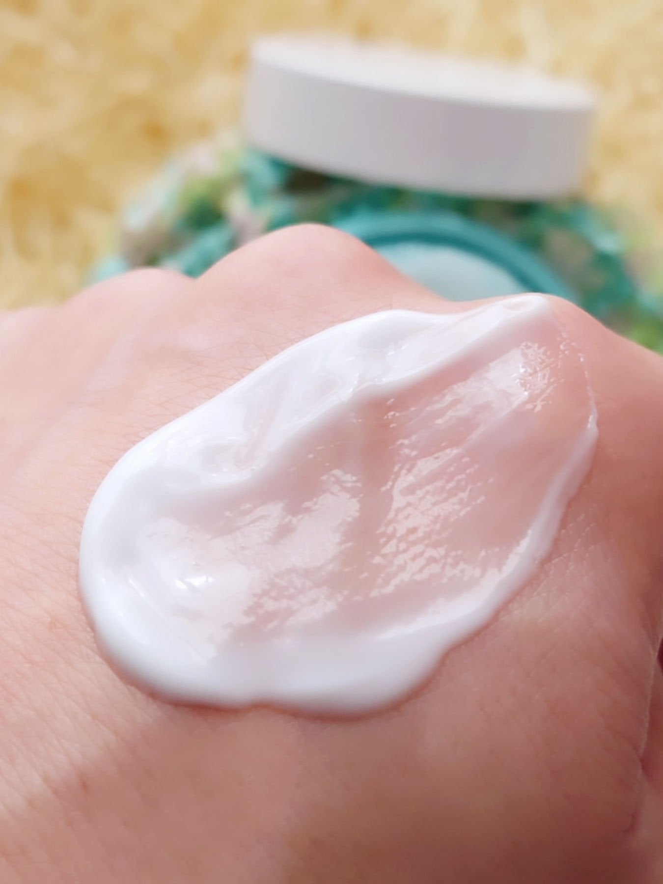 超低分子ヒアルロン酸ジンク水分クリーム/Isntree/フェイスクリームを使ったクチコミ(6枚目)