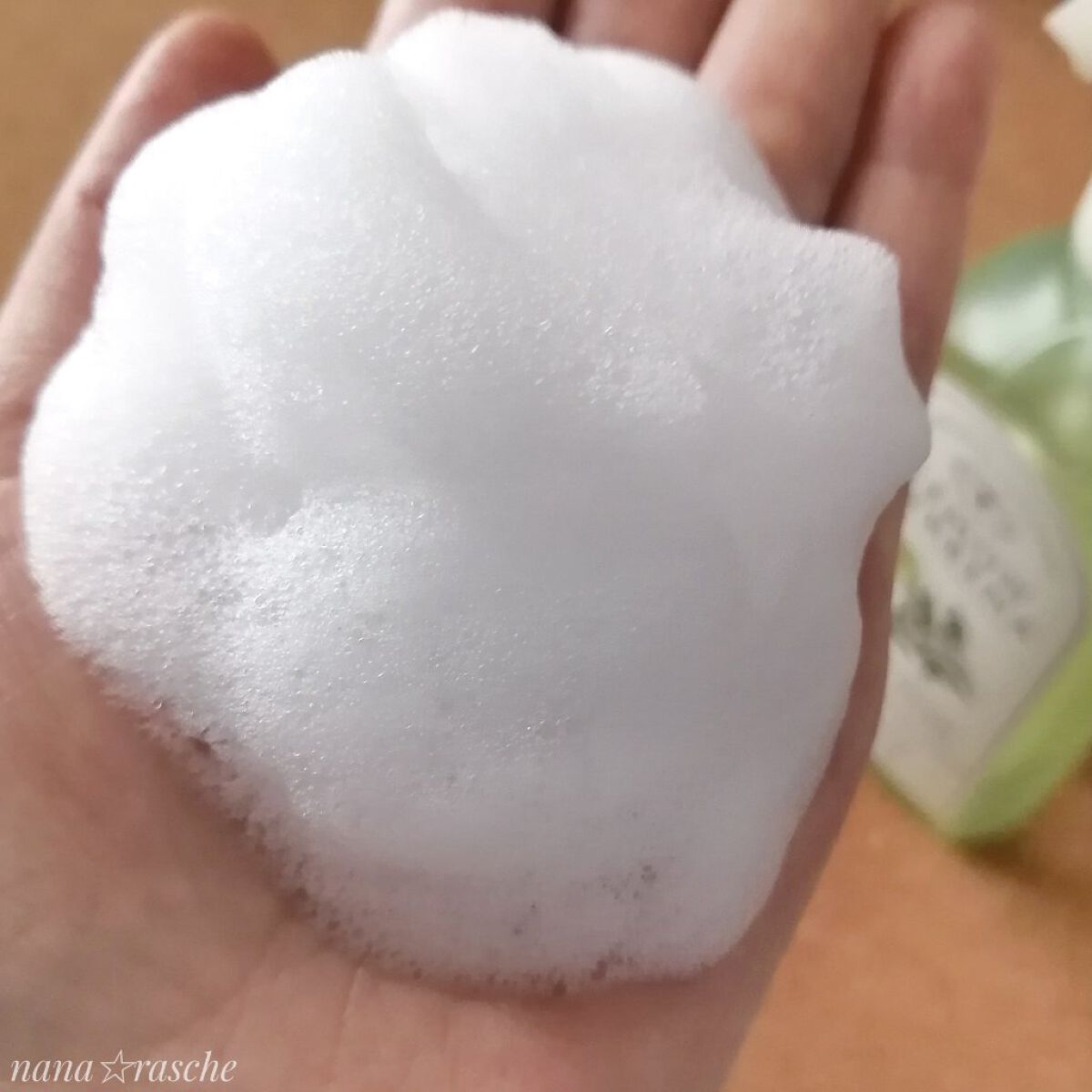 レモンヴァーベナ ボディ ウォッシュ/SKINFOOD/ボディソープを使ったクチコミ（2枚目）