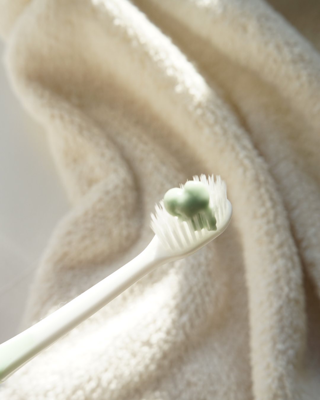 デオグラオーラテック ＋ホワイトニング/DEOGLA/歯磨き粉を使ったクチコミ（3枚目）