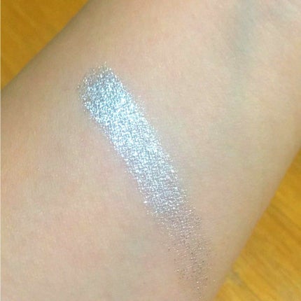 シークインクラッシュ/YVES SAINT LAURENT BEAUTE/単色アイシャドウを使ったクチコミ(2枚目)