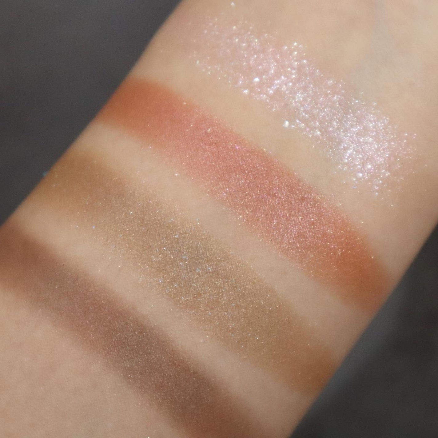 シグニチャー カラー アイズ/SUQQU/アイシャドウパレットを使ったクチコミ(3枚目)