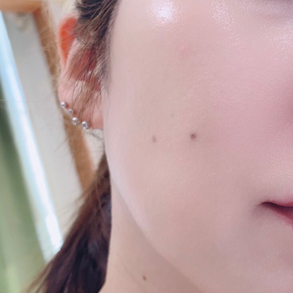 マジックスノークッションブラック 3.0/APRILSKIN/クッションファンデーションを使ったクチコミ(3枚目)