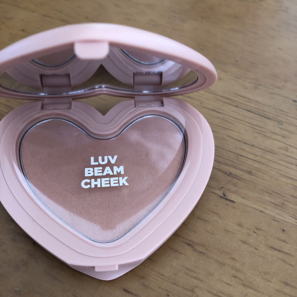 Luv Beam Cheek/lilybyred/パウダーチークを使ったクチコミ（2枚目）