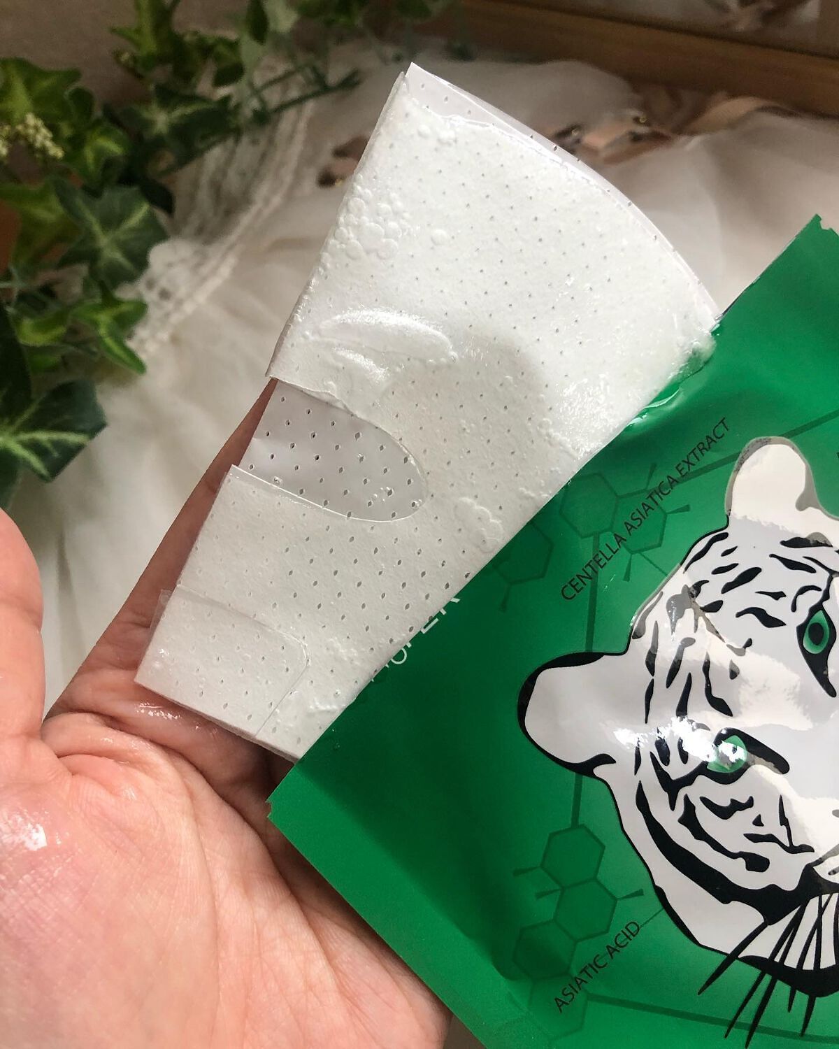 シカアルブチンマスク/NOWATER/シートマスク・パックを使ったクチコミ(2枚目)