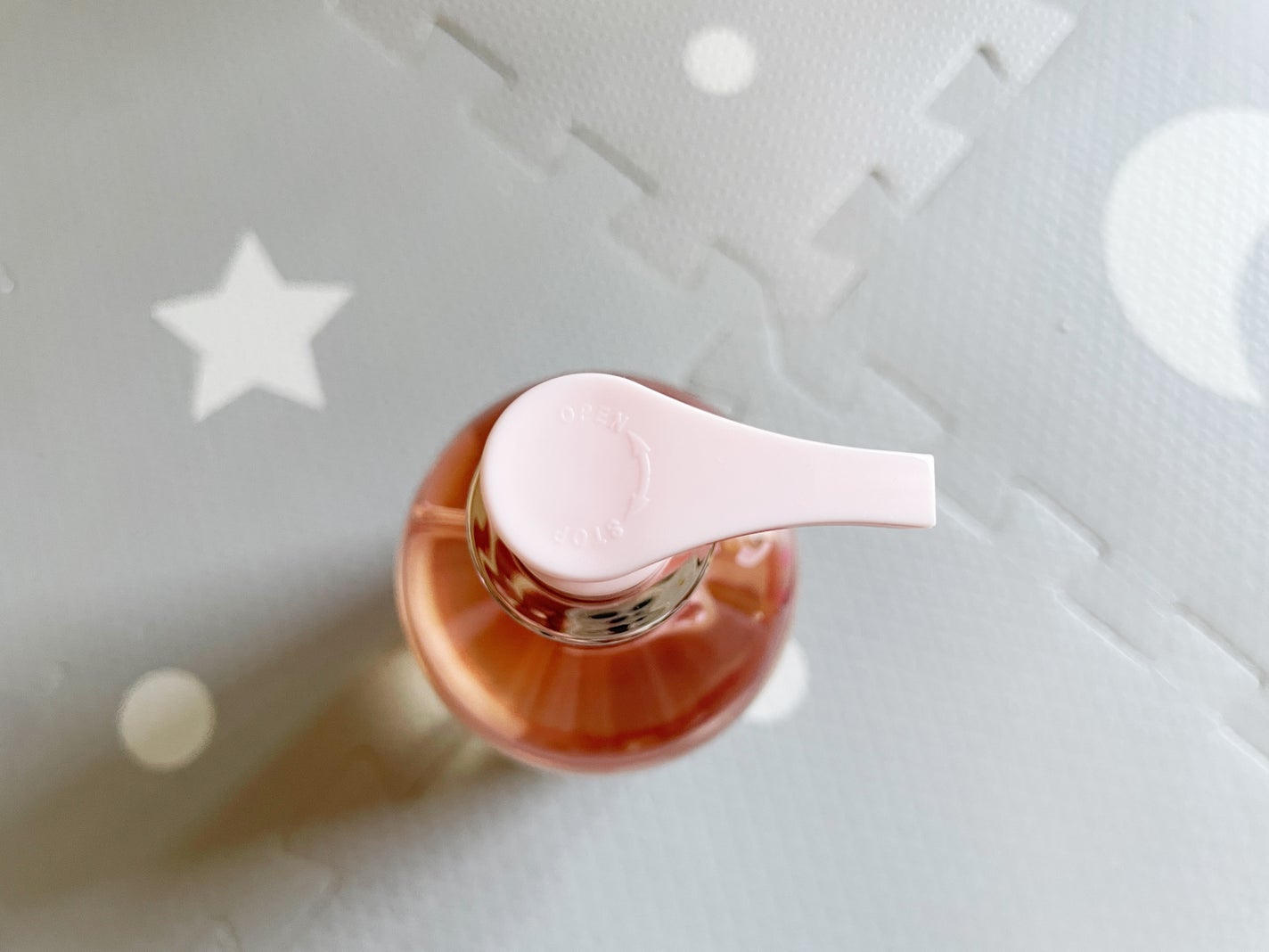 mok on LIPS 「ジェニーハウス クリスタルシリーズ髪のうねりやくせ毛もつるんと..」(2枚目)