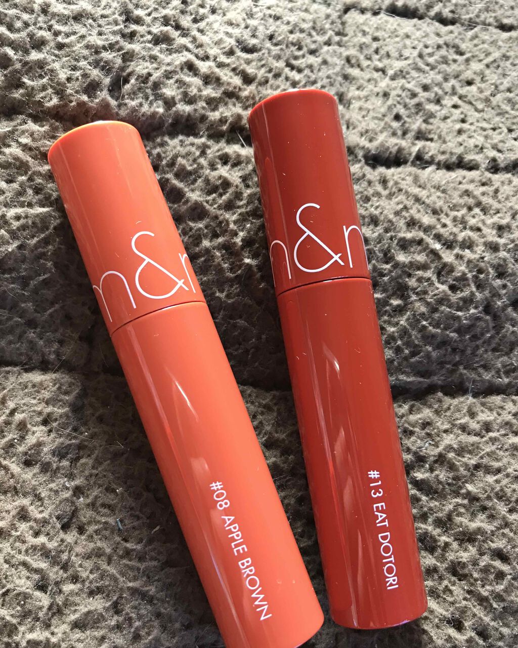 ジューシーラスティングティント/rom&nd/リップティントを使ったクチコミ（2枚目）