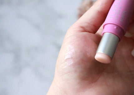 ねこ on LIPS 「ALBIONフラルネリップバーS〈リップトリートメント〉ピンク..」(2枚目)