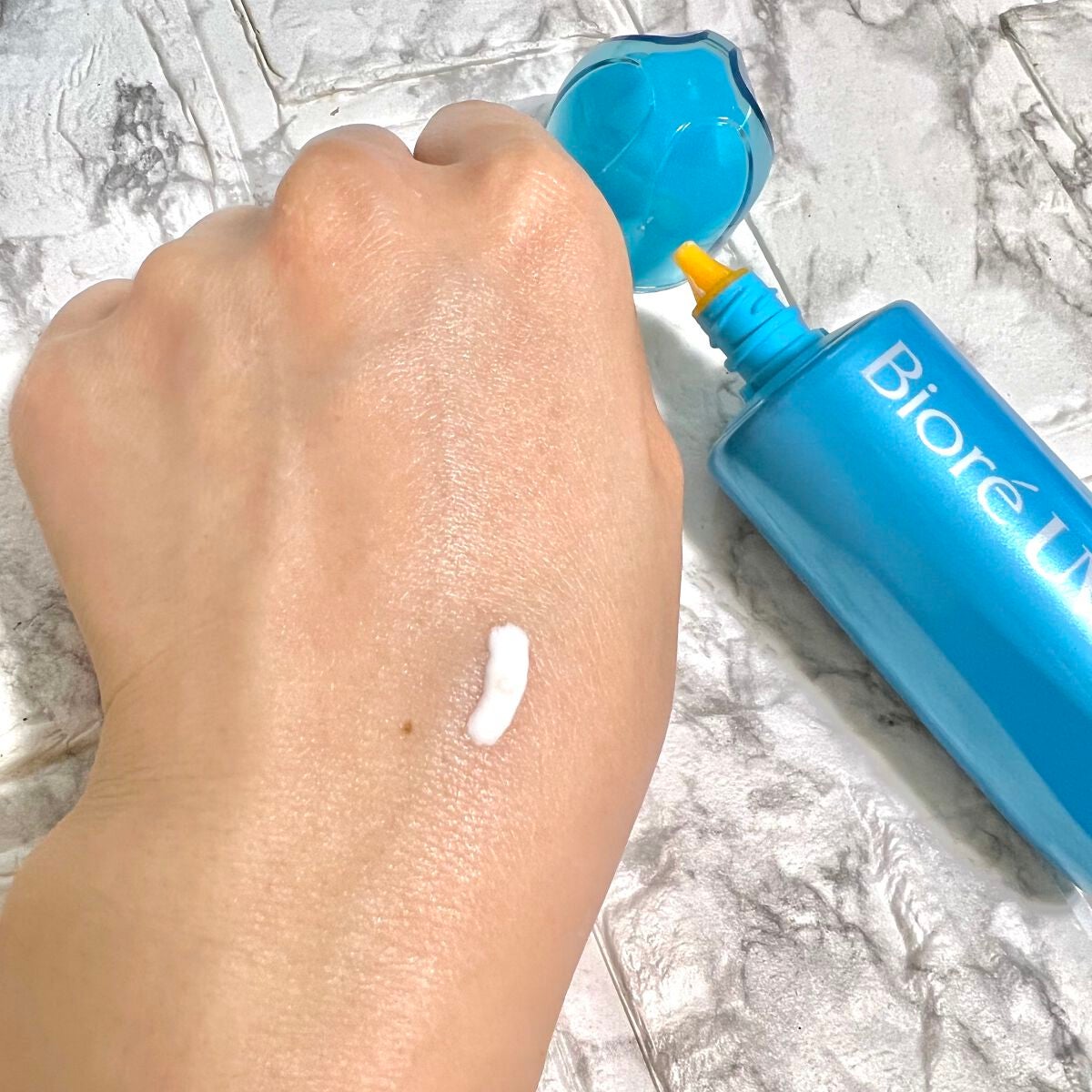 ビオレUV アクアリッチ アクアプロテクトローション(水層パック)/ビオレ/日焼け止めローションを使ったクチコミ(2枚目)