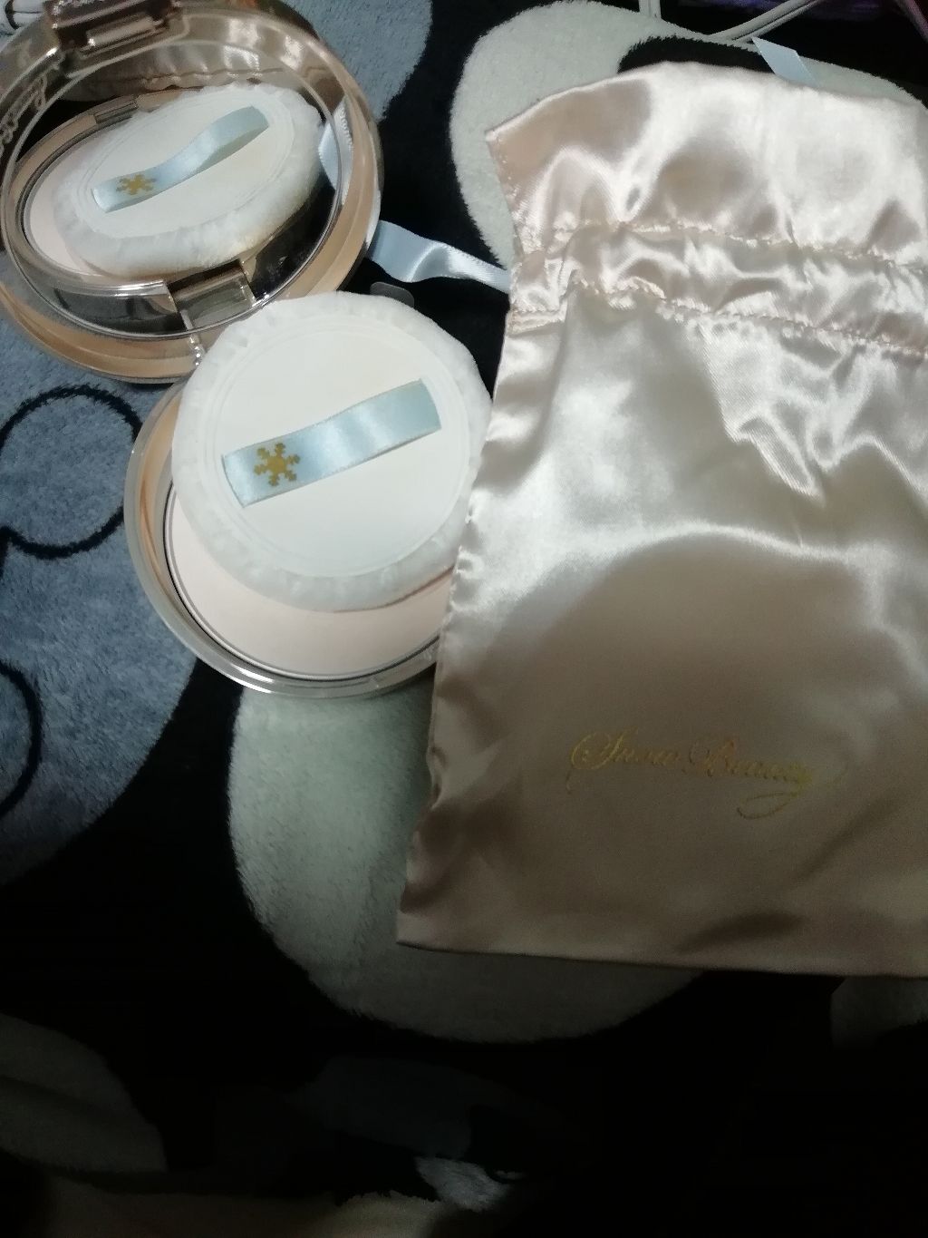 スノービューティー II/スノービューティー/プレストパウダーを使ったクチコミ（2枚目）