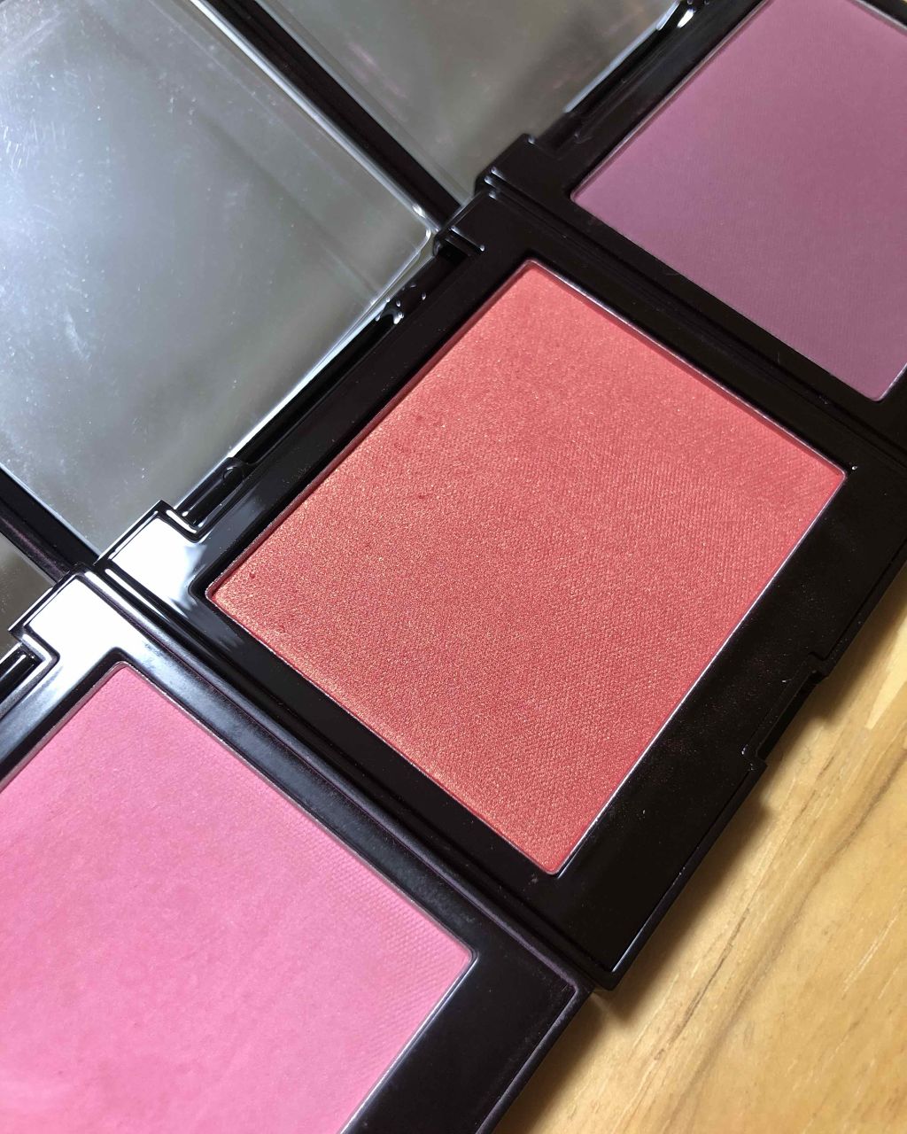 ブラッシュ カラー インフュージョン/ローラ メルシエ/パウダーチークを使ったクチコミ(1枚目)